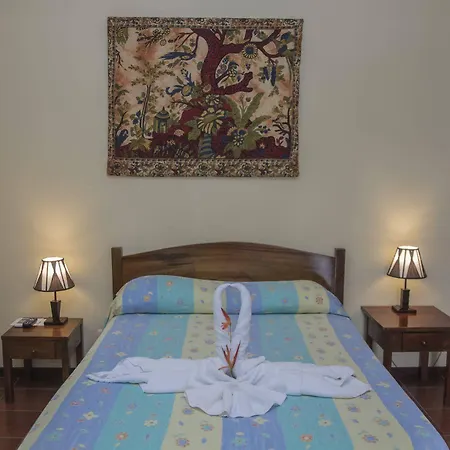 Condominio Villas El Parque-2