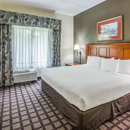Best Western Plus Savannah Gateway-2