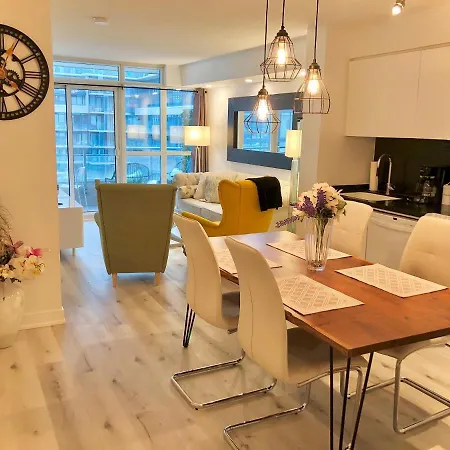 Luxury Executive Toronto Downtown Suites-3