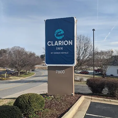 Clarion Pointe Greensboro Airport-3