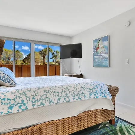 Whitney Beach View 332-3