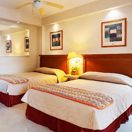 Hotel Y Suites Nader-3