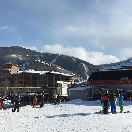 Superior Ski In Ski Out, Top Floor Penthouse, Pool, Hot Tubs Conde Nast Forbes Award Winner B508-3
