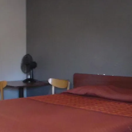 Laurel Inn-3