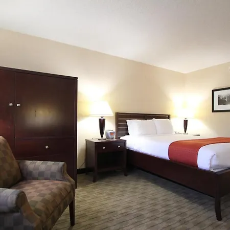 Ramada By Wyndham Minneapolis Airport - Eagan-3