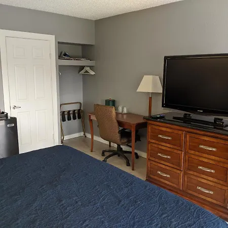 Budget Inn Of Lodi-2