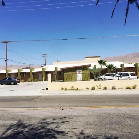 Europa Inn & Suites-2