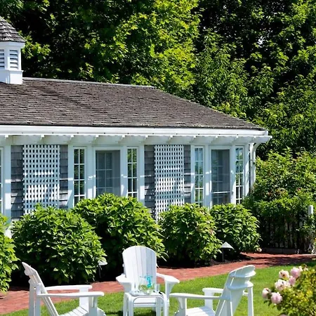 A Little Inn On Pleasant Bay-2