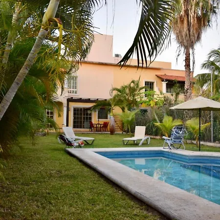 Cancun-Soho-2