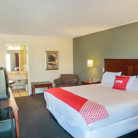 Rest Inn - Extended Stay, I-40 Airport, Wedding & Event Center-2