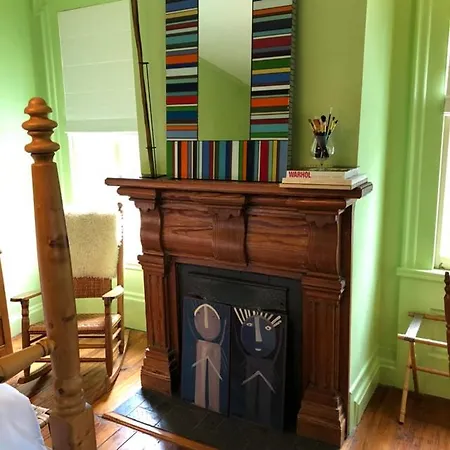 Elmwood 1820 Bed & Breakfast Inn-2