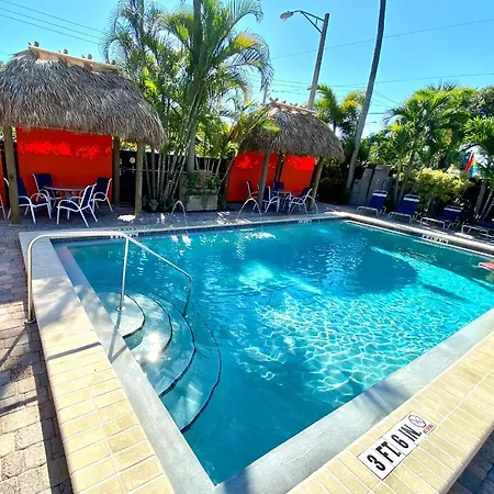 The Cabanas Guesthouse & Spa - Gay Resort Catering To Gay Men-3