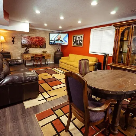 Branson King Resort & Suites-3