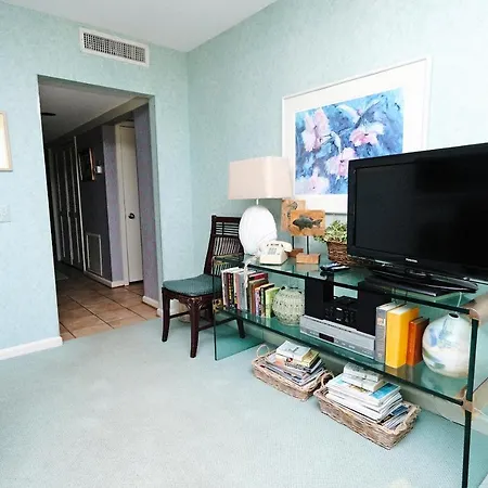 Beach Vacation Condos-3