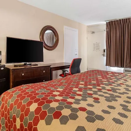 Clarion Inn Brunswick-3