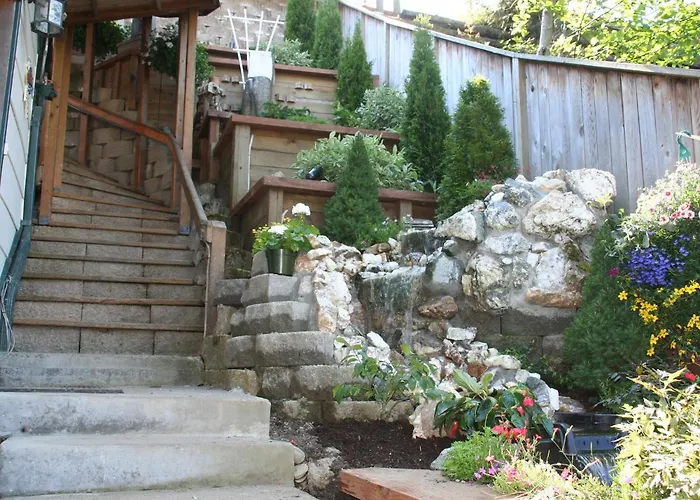 Beachside Villa Luxury Suites And Vacation Rentals Juneau