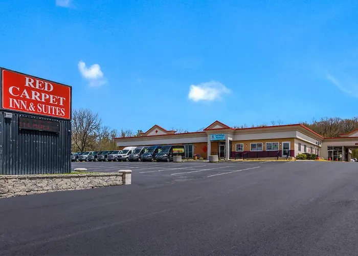 Red Carpet Inn & Suites