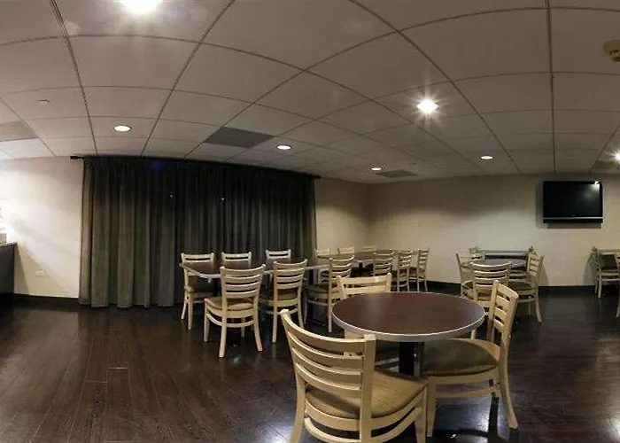 Holiday Inn Express Chicago-Palatine/North Arlington Heights