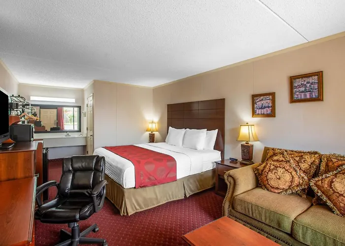 Ramada By Wyndham Branson Motel