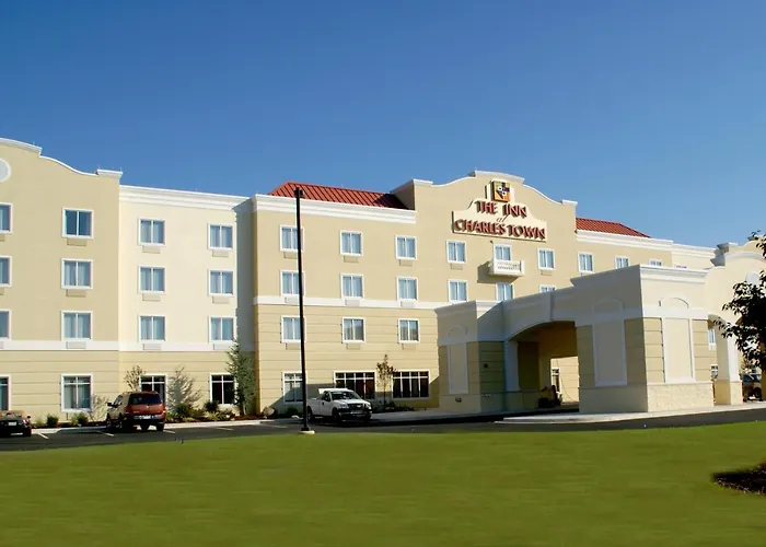 The Inn At Charles Town / Hollywood Casino