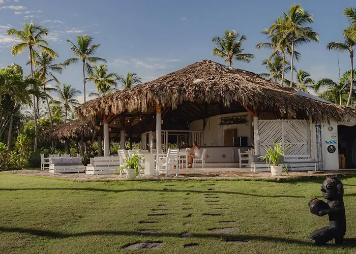 Hotel Costa Las Ballenas