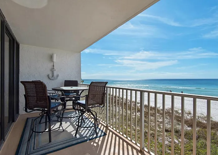 Windward 203 At Edgewater Aparthotel Panama City Beach