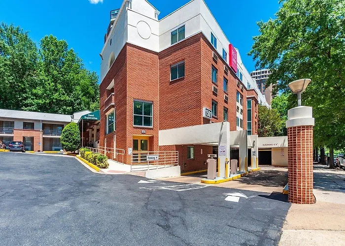 Quality Inn Iwo Jima Arlington