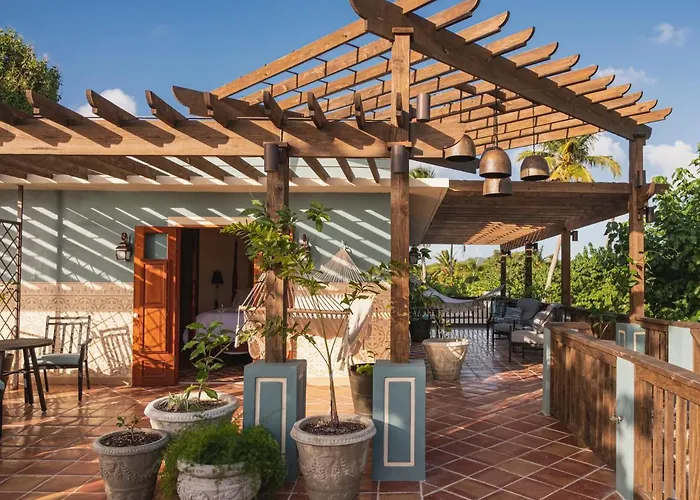 Puertas Bed & Breakfast Vieques