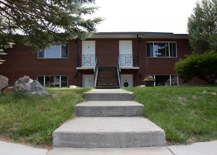 The Diamond At Kingston East