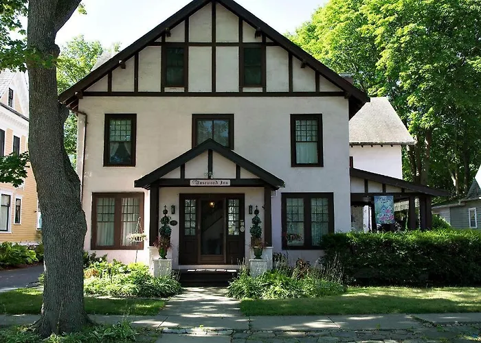 Rosewood Inn
