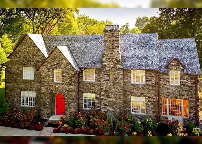The Manor On Front Bed & Breakfast Harrisburg