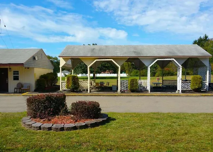 Budget Inn Corning
