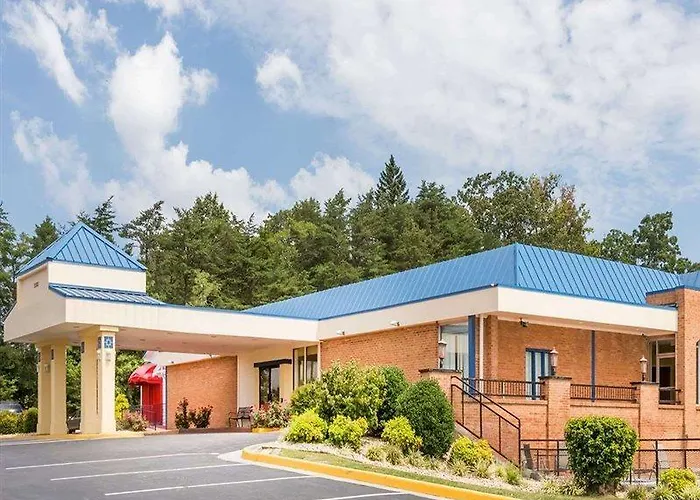 Days Inn By Wyndham Blacksburg Conference Center