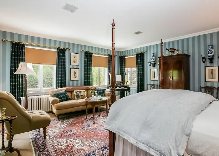 Bishops Hall (Adults Only) Oak Park