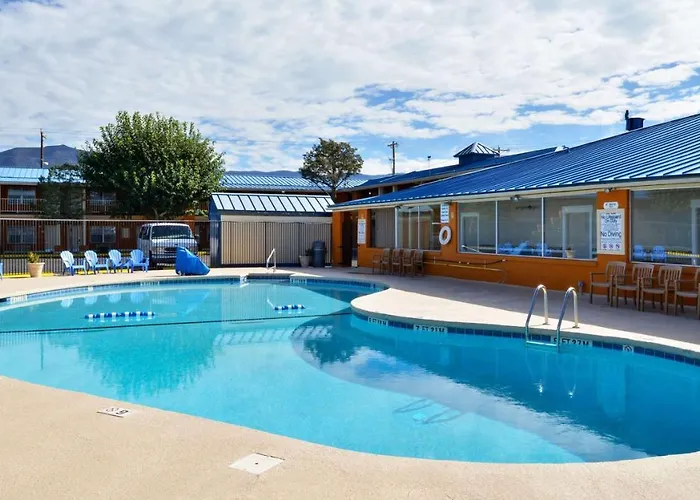 The Classic Desert Aire Hotel Alamogordo