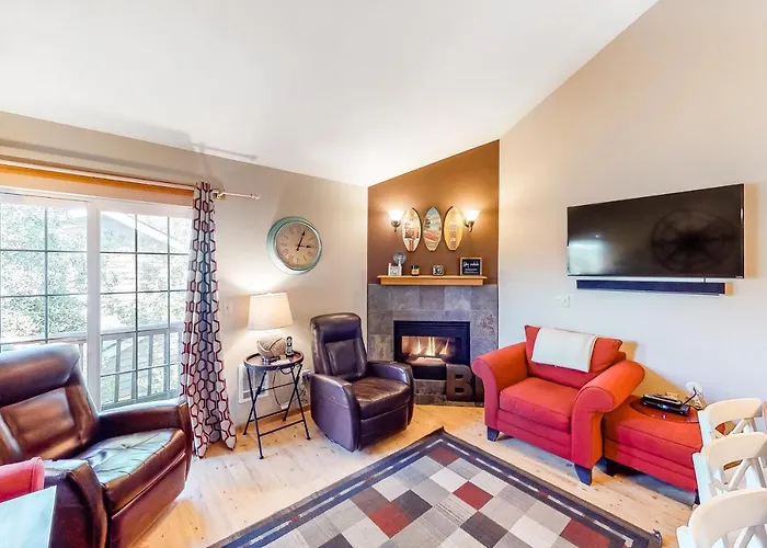 South Hemlock Apartment Cannon Beach