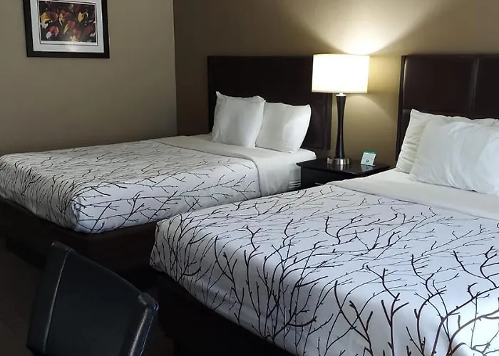 Parkwood Inn & Suites Manhattan