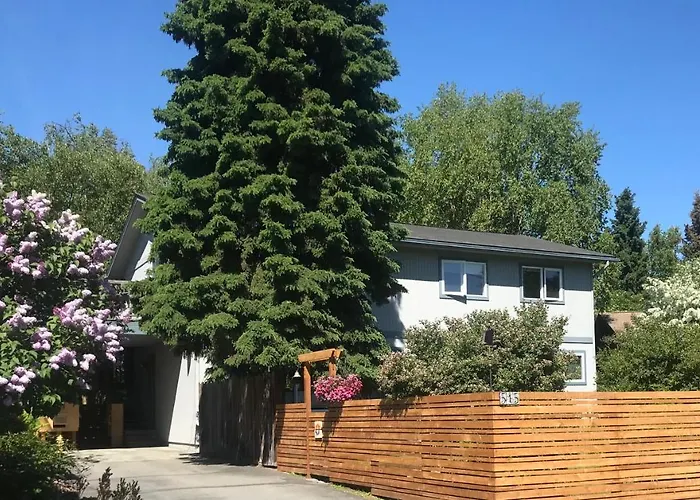 Gardenside Bed And Breakfast