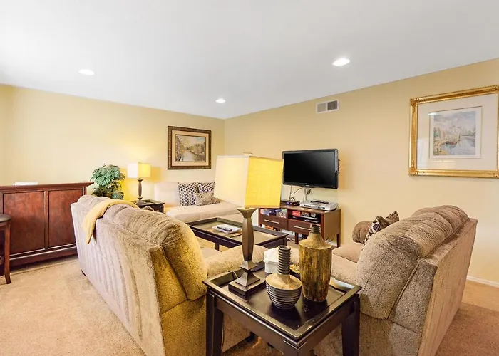 Sandstone Villas Condo