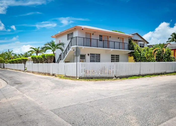 Royal Palm Hotel Dunmore Town