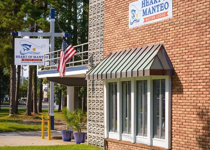 Heart Of Manteo Hotel