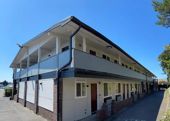 Newport Coast Inn