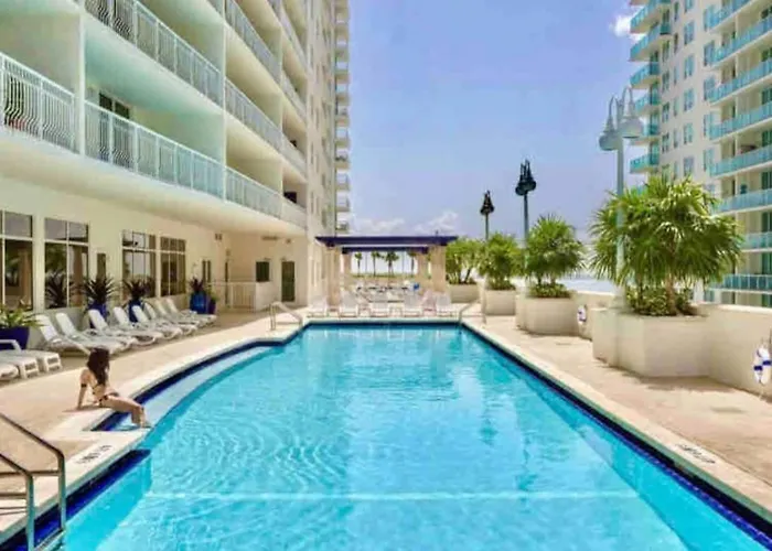 Luxurious 1Br High Rise Condo Brickell-Free Parking Miami