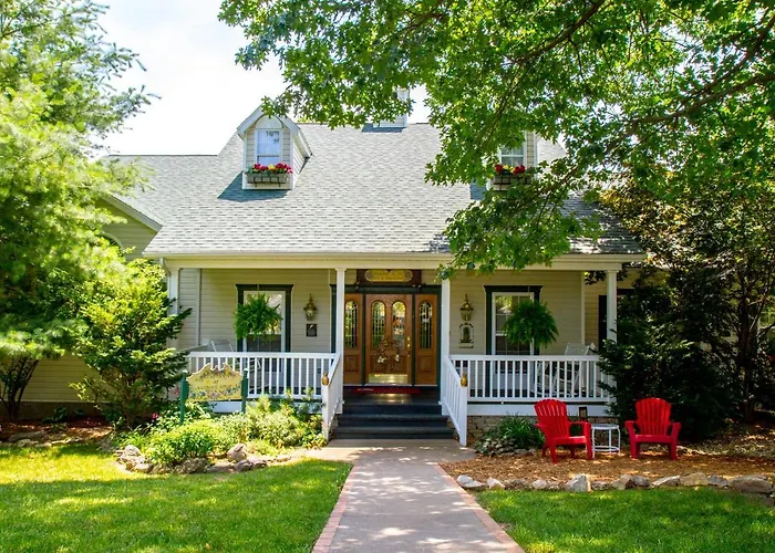 Inn At Harbour Ridge Bed And Breakfast Osage Beach