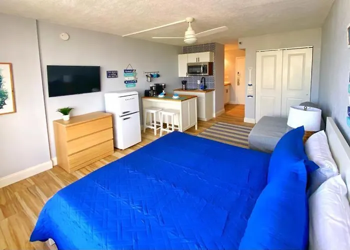 Castaways Resort Studios Daytona Beach