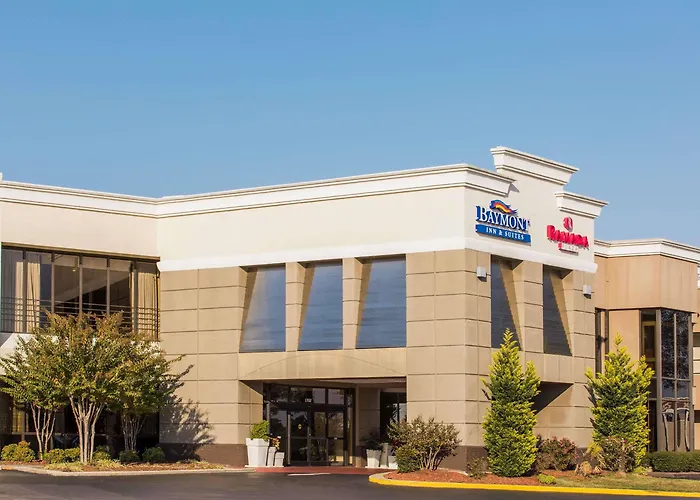 Baymont By Wyndham Fayetteville Fort Bragg Area