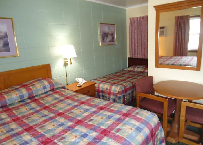 Tower Motel Green Bay