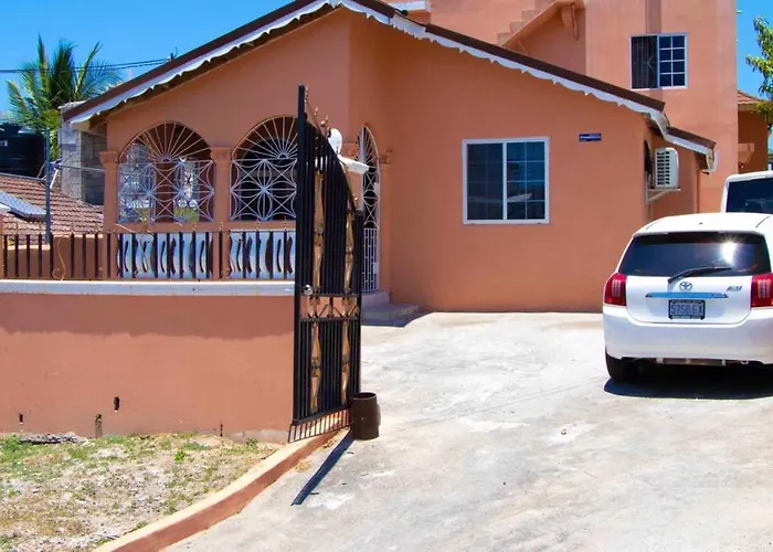 Bev'S Rosevilla Montego Bay