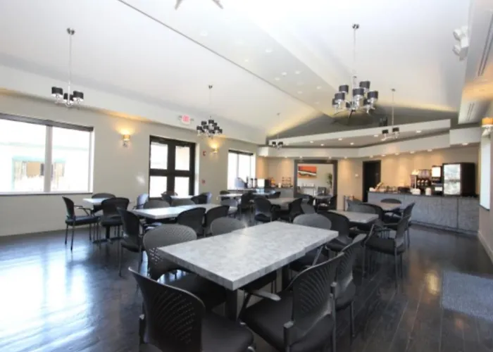 The East Avenue Inn & Suites Rochester