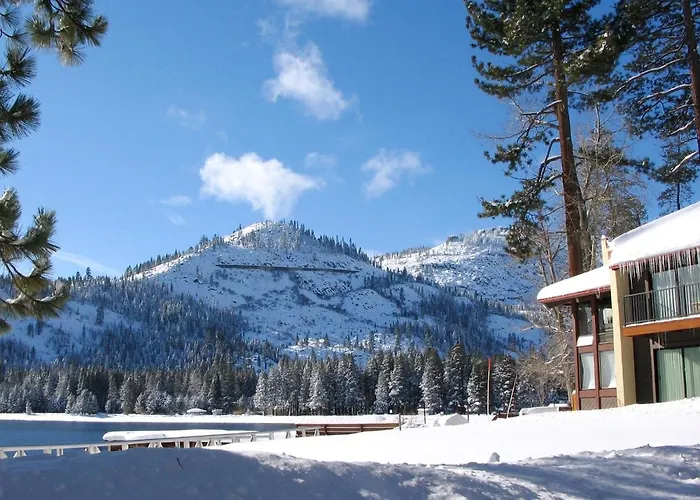 Donner Lake Village